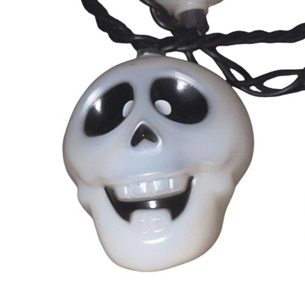 Vintage Halloween Skull String Lights‎ 10 Blow Mold Skull Covers Black Wire New